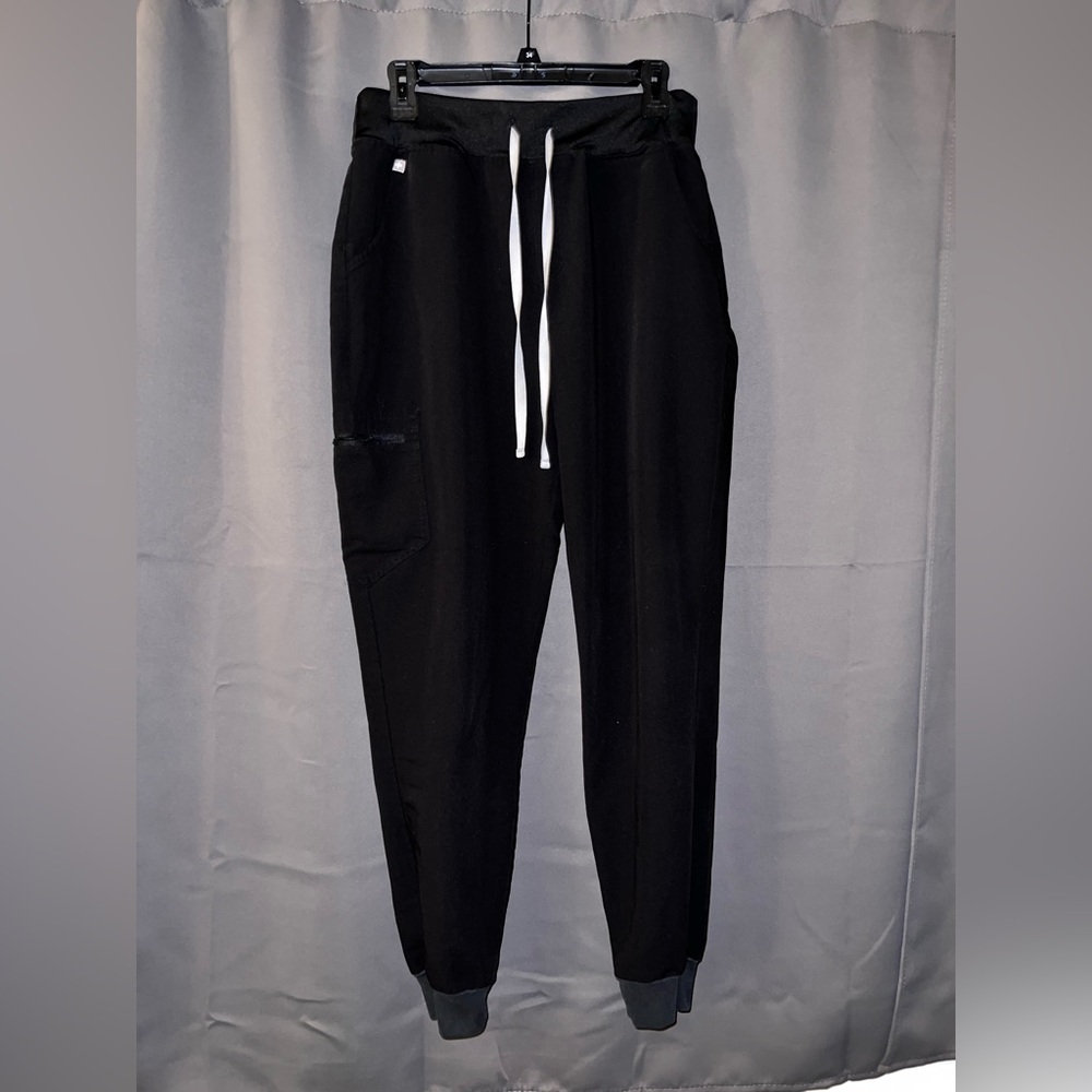 Figs Black Jogger Sweatpants with Elastic Cuffs